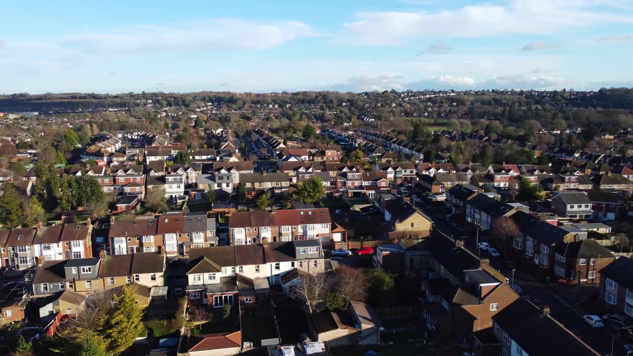 英国住宅的高角度视图视频素材