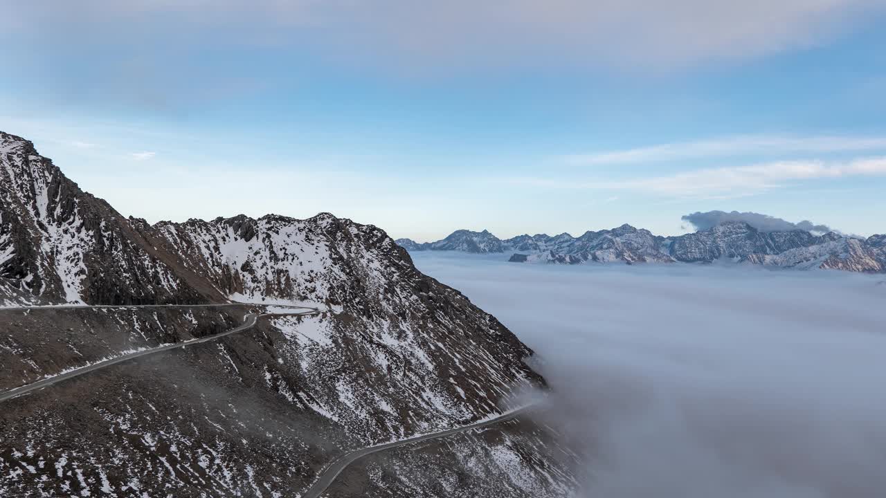 时光流逝的四川巴郎山雪山景象视频素材