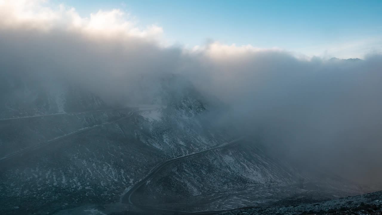 时光流逝的四川巴郎山雪山景象视频下载