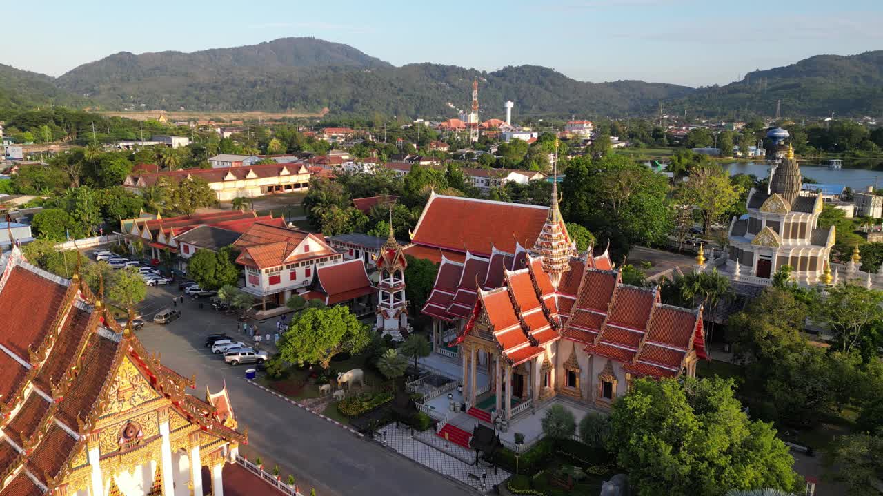 泰国普吉岛泰国佛寺查龙寺视频素材