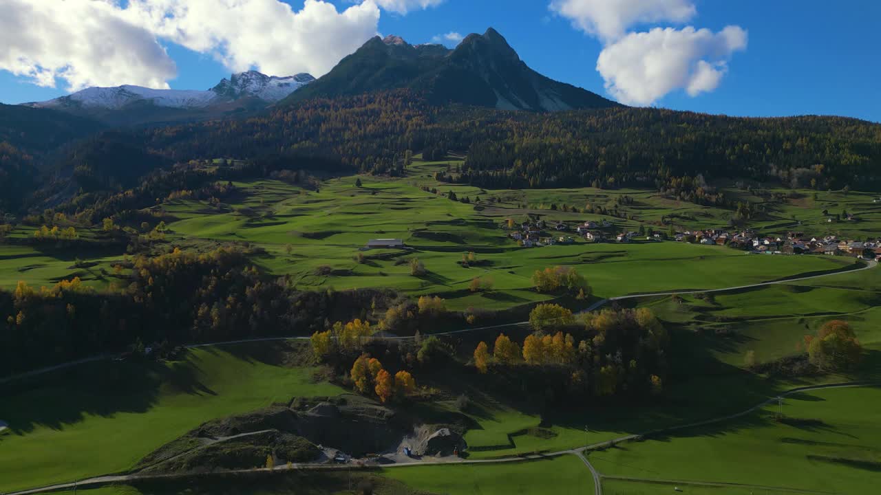 瑞士乡村景色的鸟瞰图视频素材