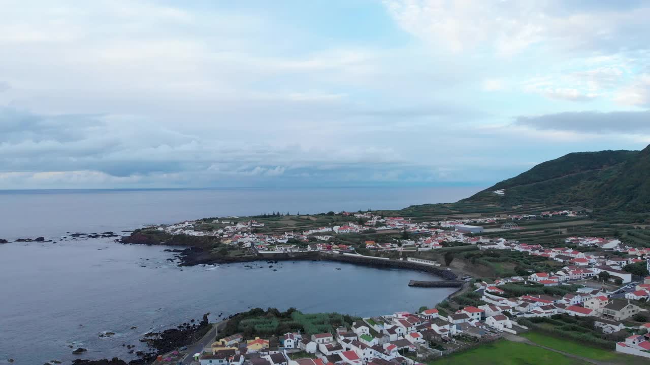 Aerial of Mosteiros at Atlantic Coast of São Miguel island of Azores视频素材