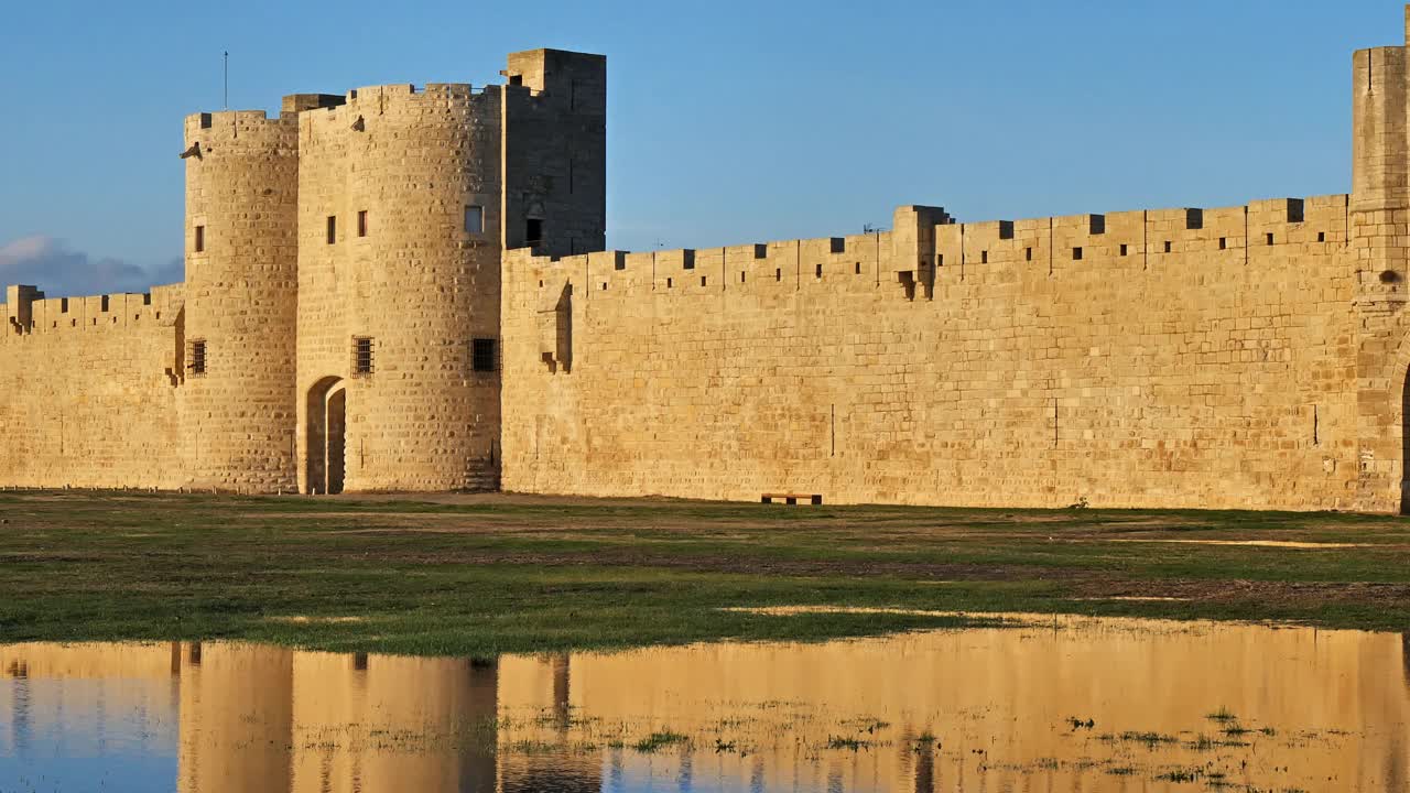 Aigues Mortes, Gard，欧西坦语，法国视频素材