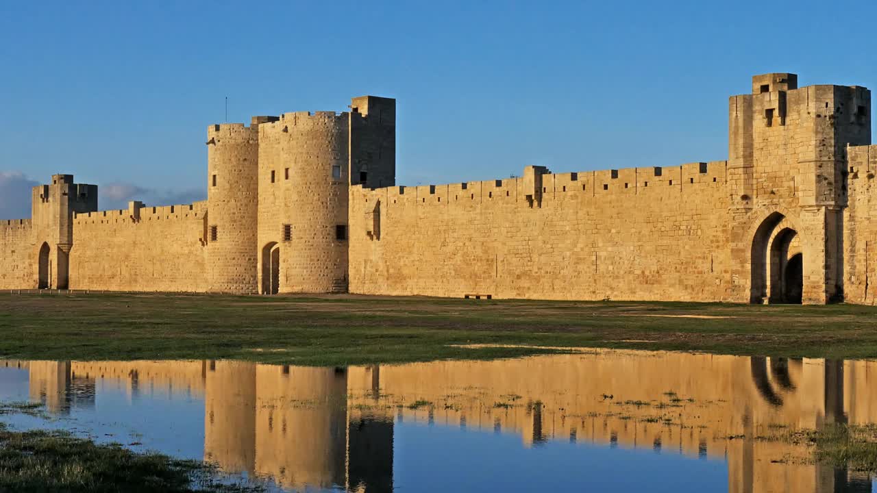 Aigues Mortes, Gard，欧西坦语，法国视频素材