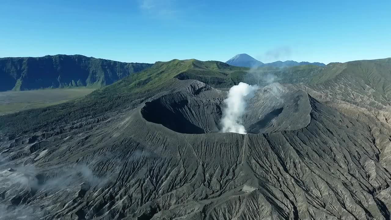 布罗莫火山口视频下载