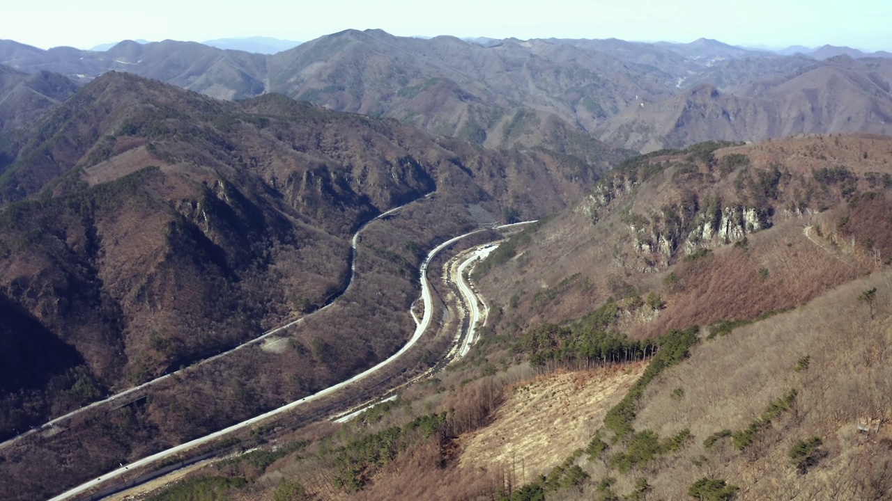 韩国江原道旌善郡白山山周围的风景视频素材