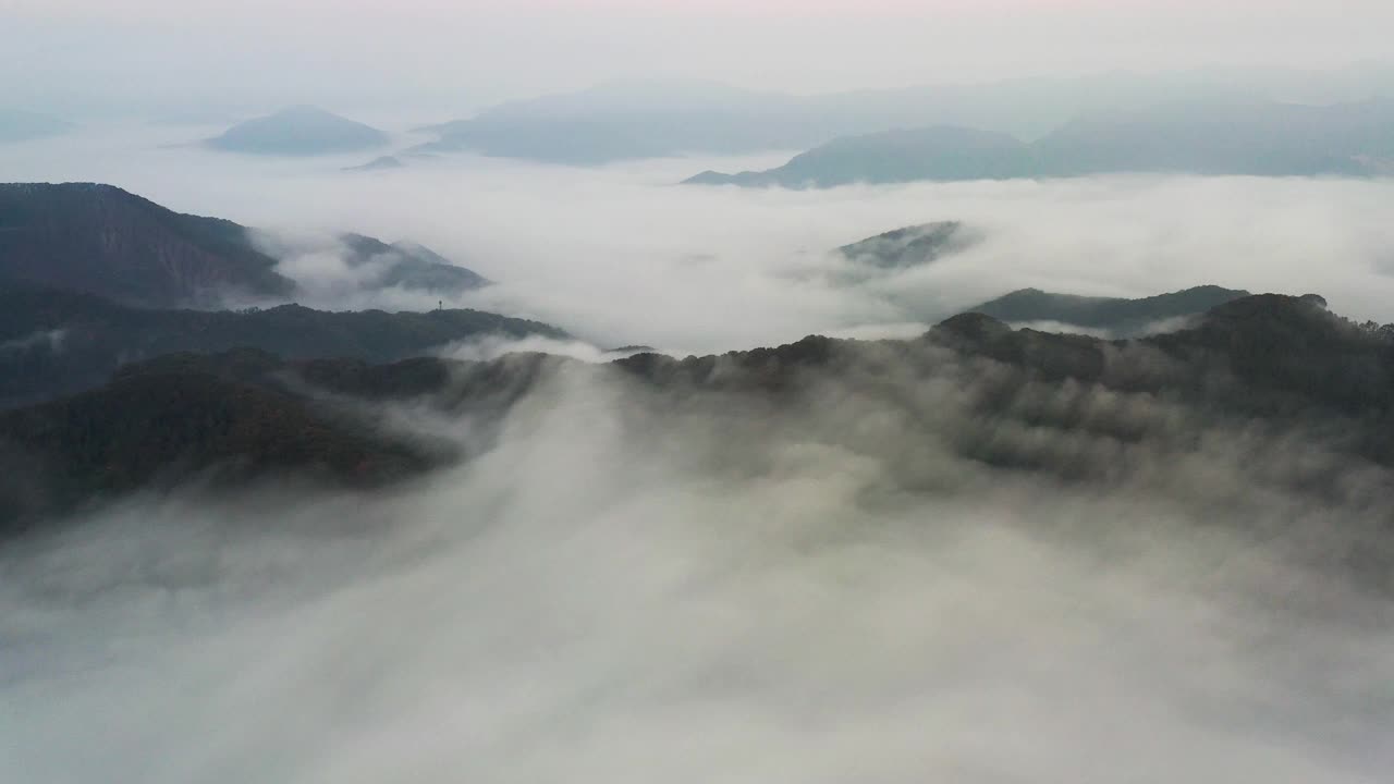 自然风景-云海/加平郡，京畿道，韩国视频素材