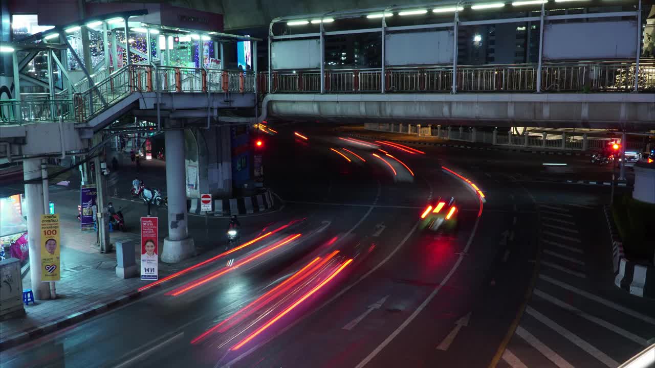 时间流逝曼谷夜间交通。视频素材