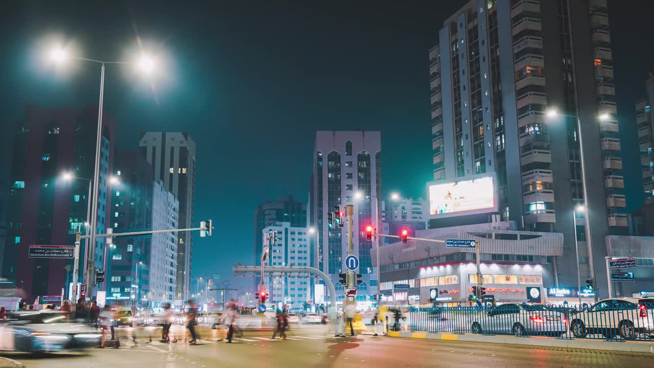 摩天大楼的夜景随时间流逝视频素材