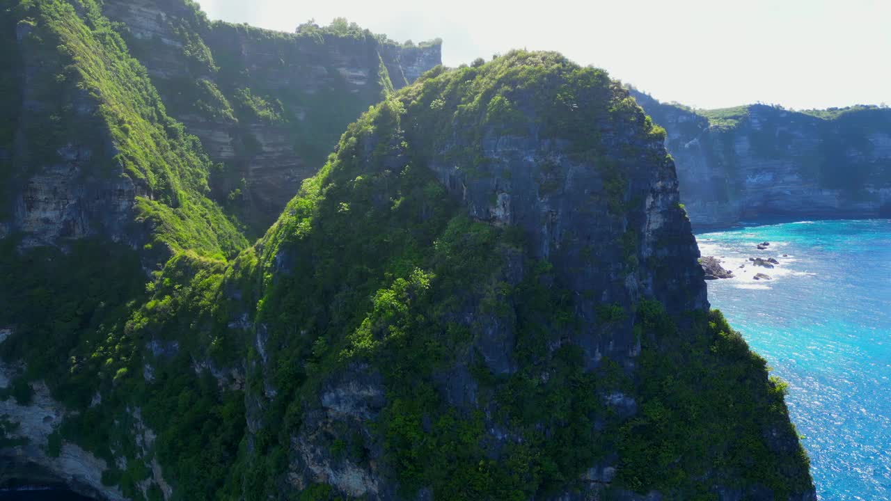 努沙佩尼达的蝠鲼点。巴厘岛——印度尼西亚。视频素材