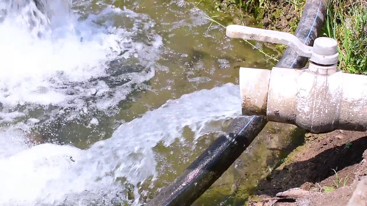 水泵管道农业用水输送设备视频素材