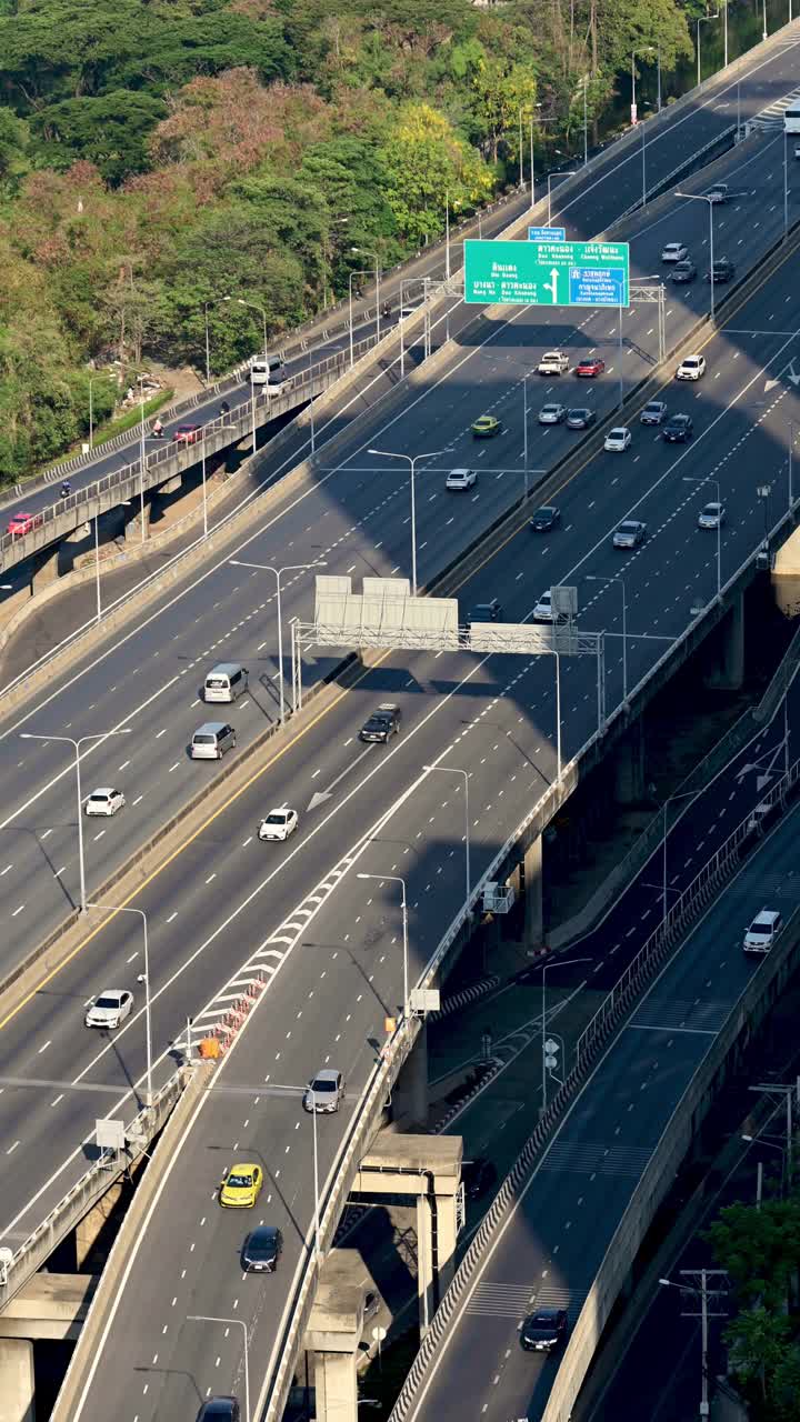 泰国曼谷清晨的市区道路延时拍摄视频素材