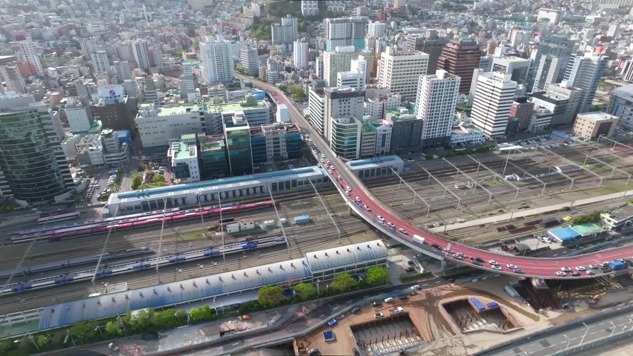 釜山站周围的城市景观/釜山东区，韩国视频素材