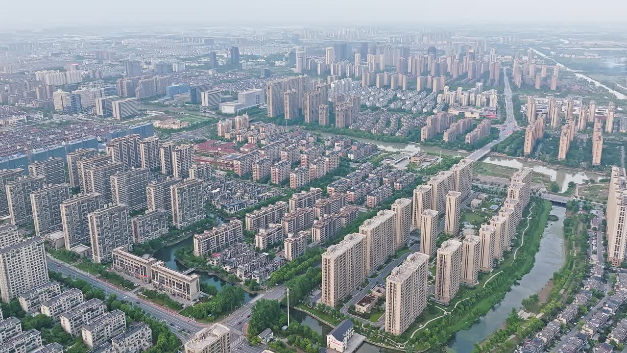 航拍城市建筑天际线在浙江，中国视频素材