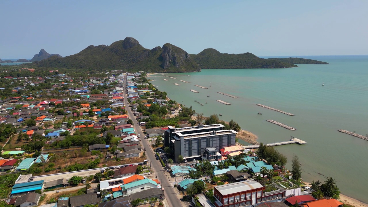 泰国小镇渔村Prachuap Khiri Khan泰国视频素材