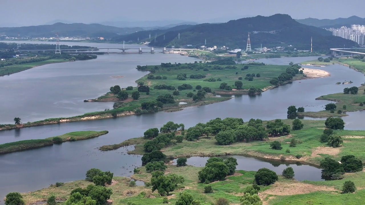 锦湖江、洛东江、达城seupji湿地、江井高岭堡水库、ARC /大邱达城郡的自然风光视频素材