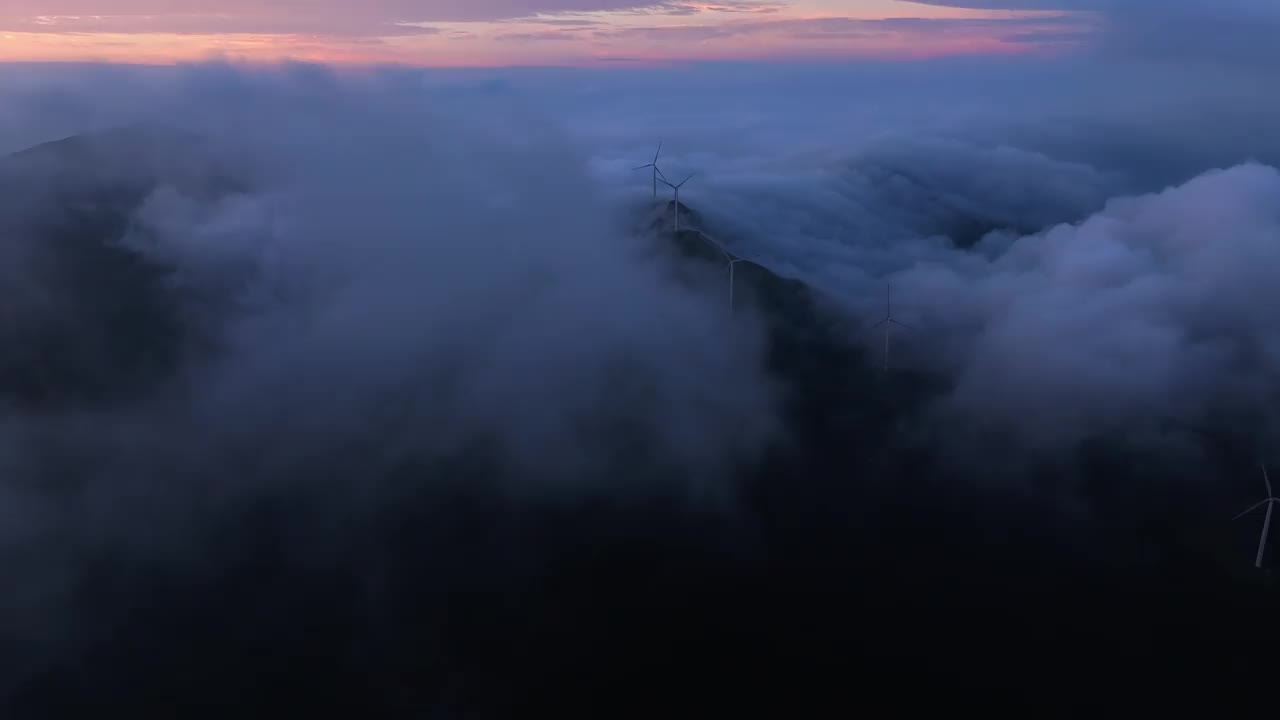 山上风发云海日出美视频素材