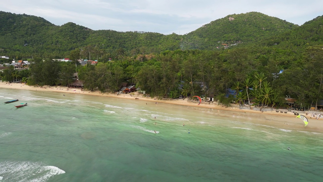 风筝冲浪在可涛岛，泰国，鸟瞰图视频素材