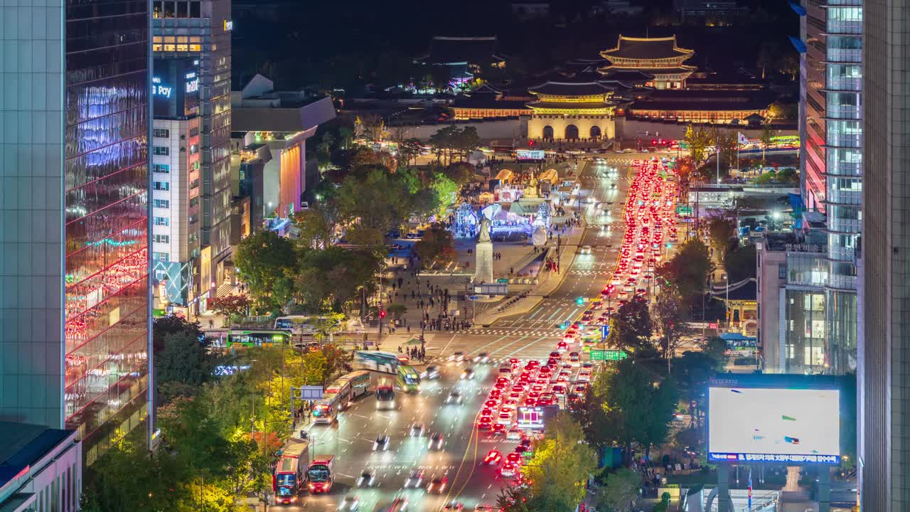 景福宫、光化门广场、北角山、世宗路及周边夜景/韩国首尔钟路区视频素材