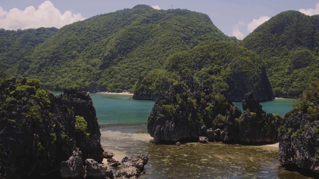 无人机拍摄的太平洋岛屿视频素材