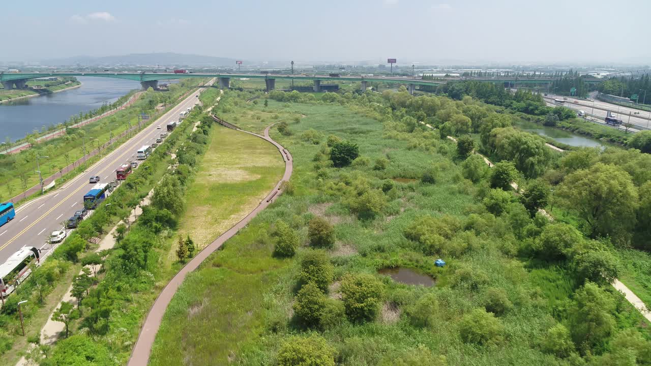 步道和京仁阿拉水道/仁川市，韩国视频素材