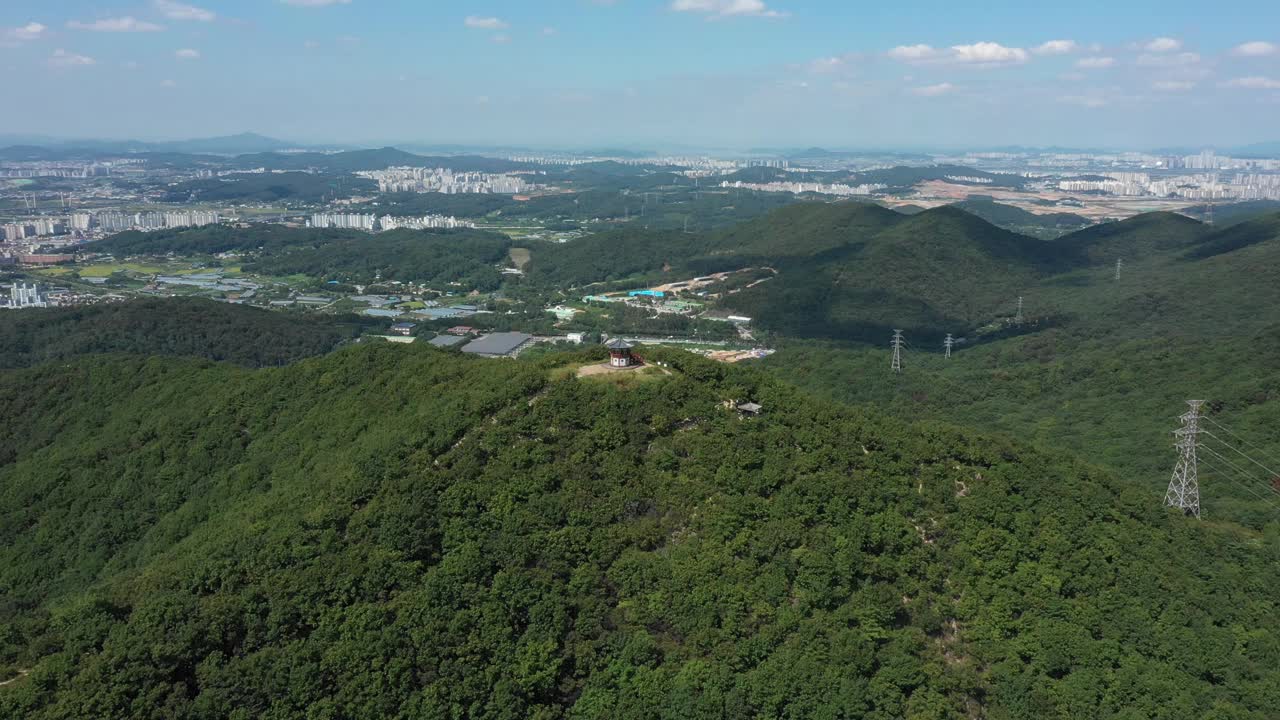 山景和城市景观/韩国仁川gyyang区视频素材