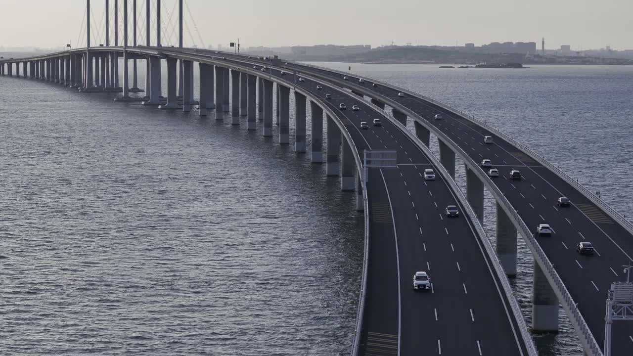 跨海大桥鸟瞰图视频素材