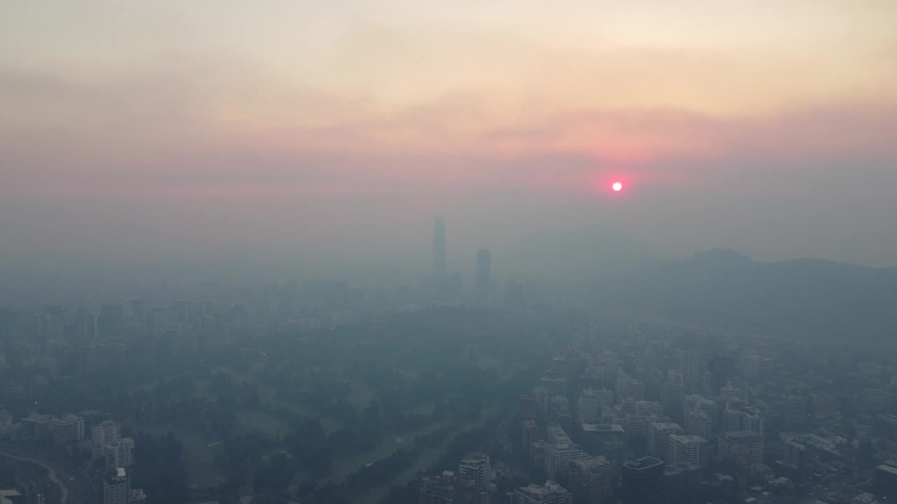 圣地亚哥火灾-自然灾害视频下载