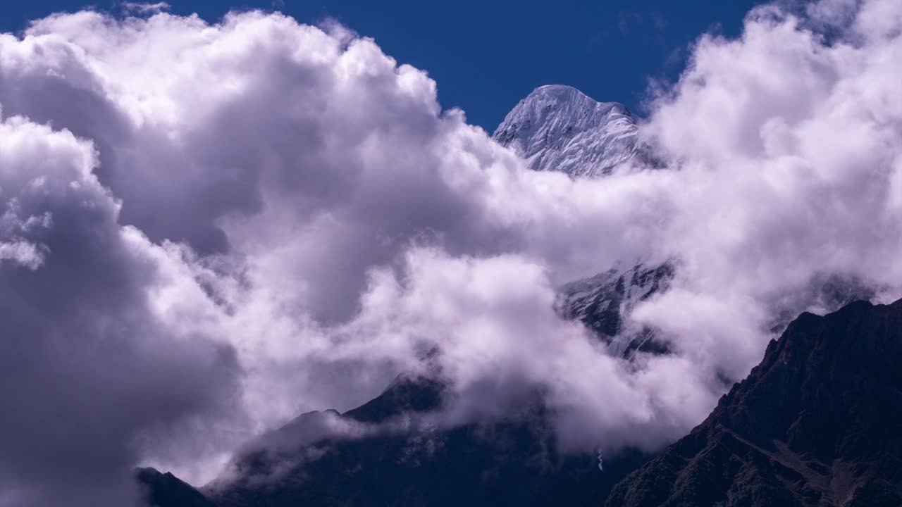 喜马拉雅山尼尔吉里峰视频素材