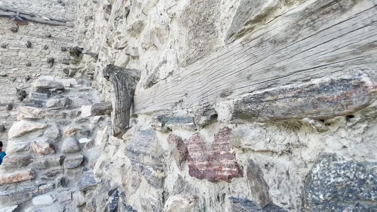 巴基斯坦罕萨ALTIT要塞的古代砖石建筑视频素材