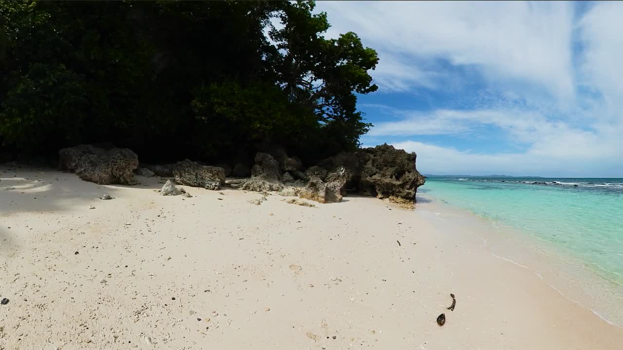 卡拉堡岛的海滩。Romblon、菲律宾。视频素材