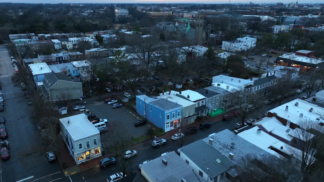 城市住宅的空中天桥。美国的排屋。视频素材