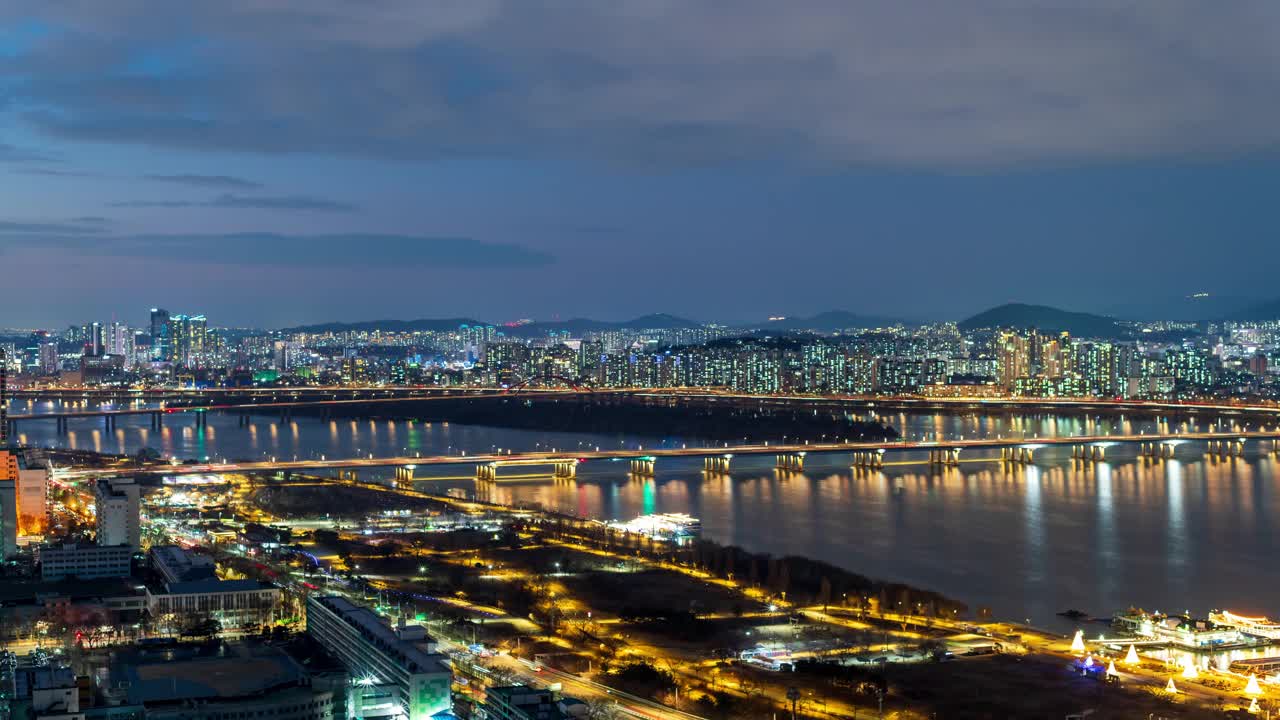 首尔永登浦区、麻浦区、汝矣岛、西江大桥、麻浦大桥、公园、汉江、市中心及周边地区视频素材