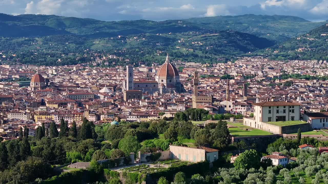 城堡和佛罗伦萨的城市景观，意大利视频素材