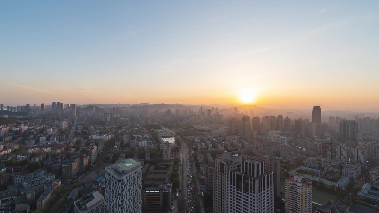 傍晚大连市中心鸟瞰图视频下载