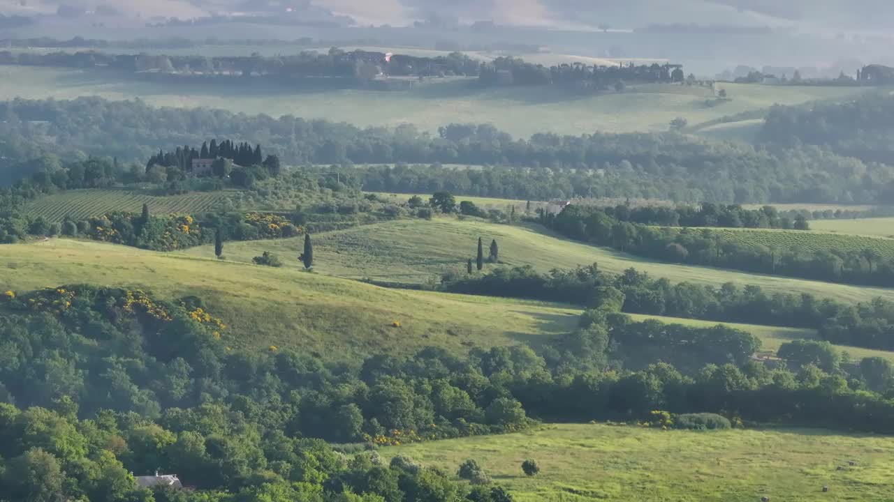 春天的恰纳谷，意大利托斯卡纳视频素材