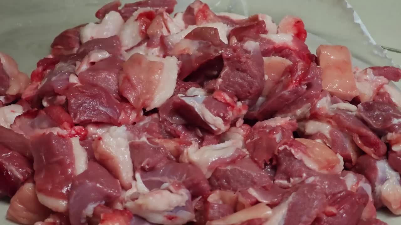 鲜肉特写视频素材