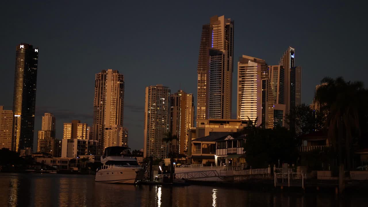 滨水区夜景视频素材