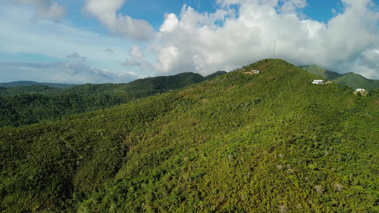 纳格塔邦郁郁葱葱的景观全景天桥视频下载