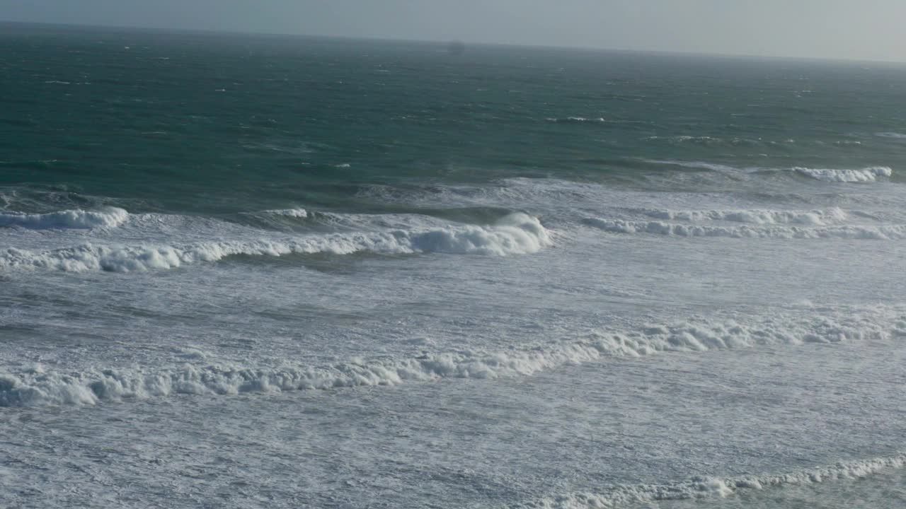 海浪冲击着十二使徒视频素材