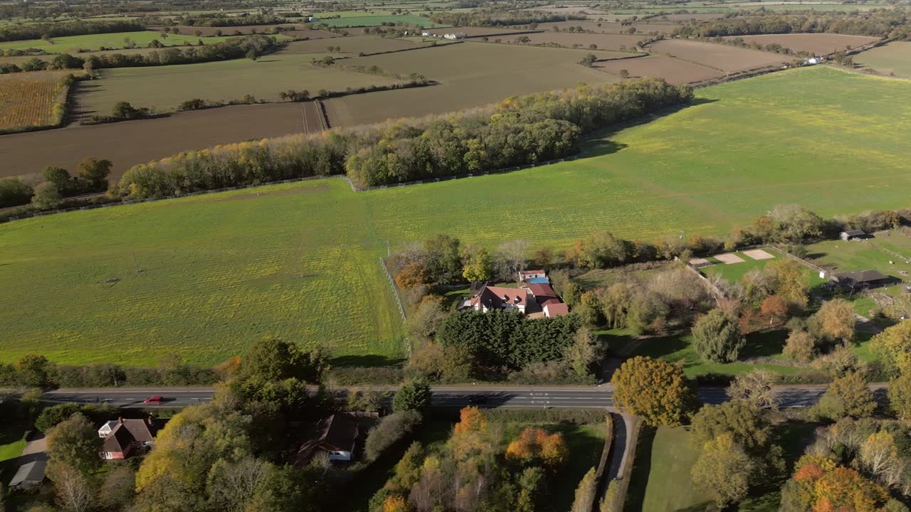 Sizewell C - 停车场提案地点 - Darsham - 萨福克 - 英国（镜头向左移动）视频素材画面1