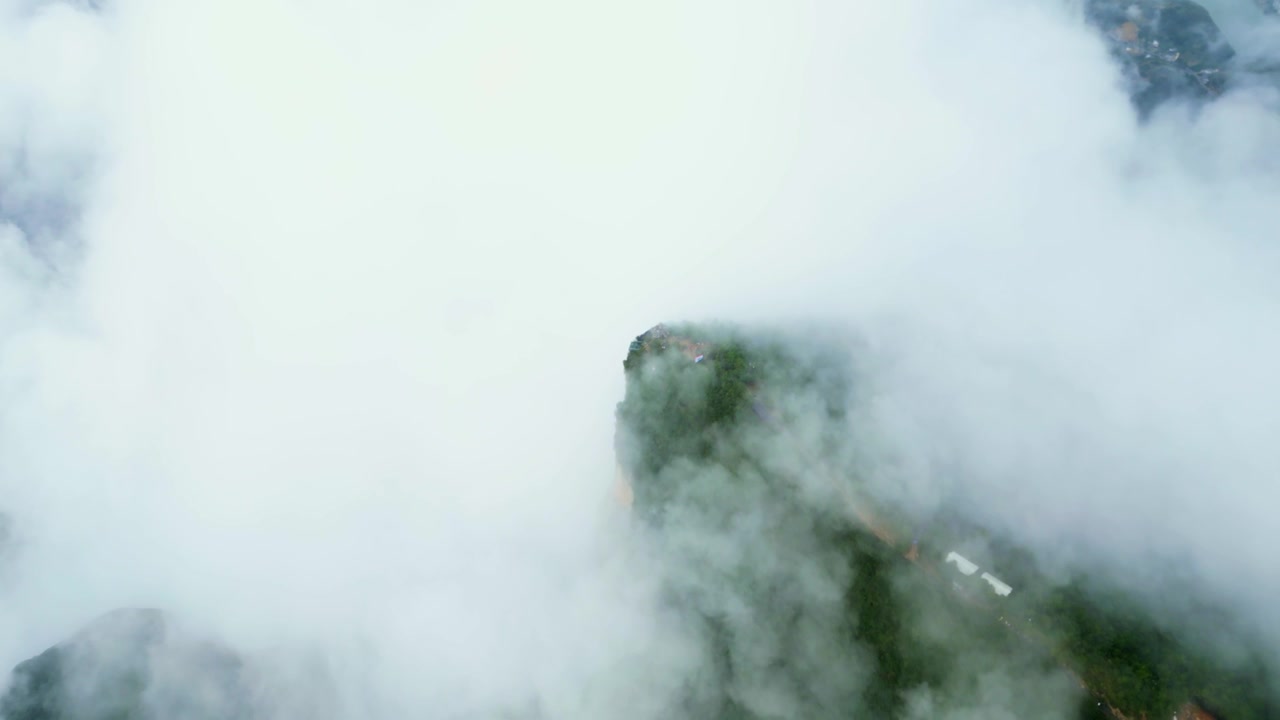 奉节白帝城云海美景视频素材画面2