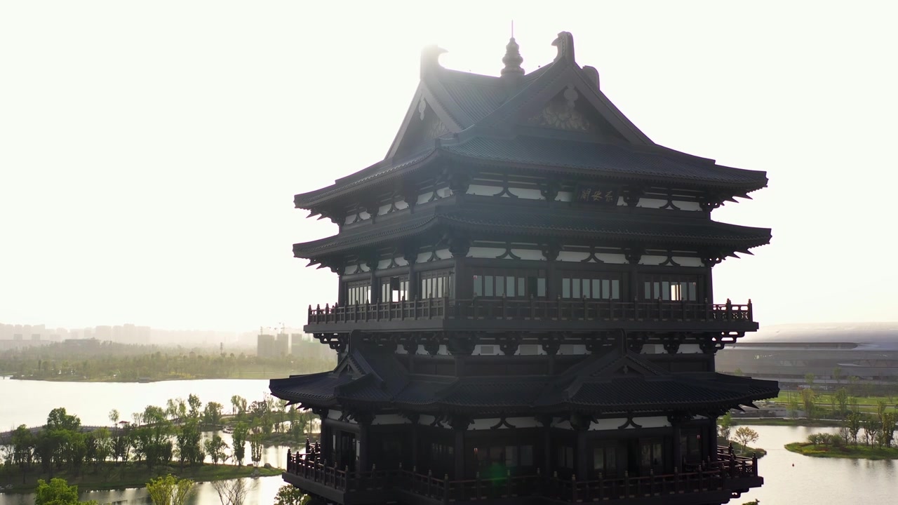 东安湖体育公园东安阁标志性景观视频素材画面2