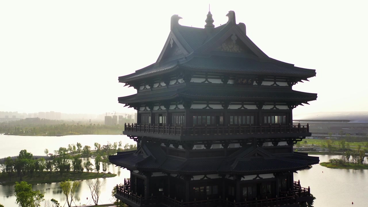 东安湖体育公园东安阁标志性景观视频素材画面3