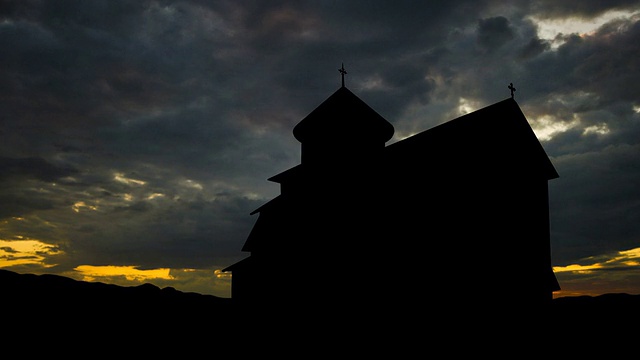 黑山修道院莫拉卡彩色日落视频下载