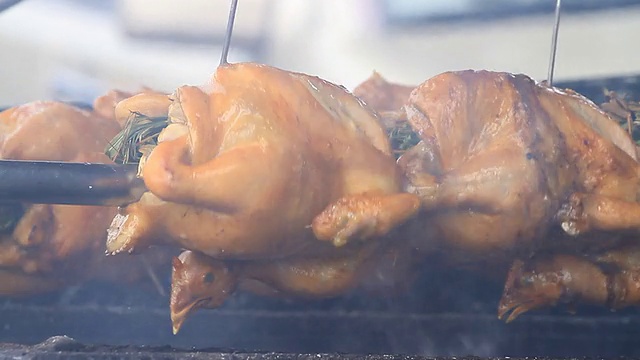 烤鸡视频素材画面3
