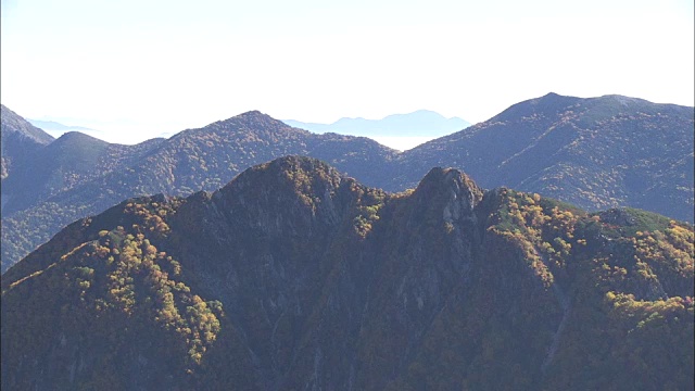 这是阿麻山的极长镜头视频素材画面2