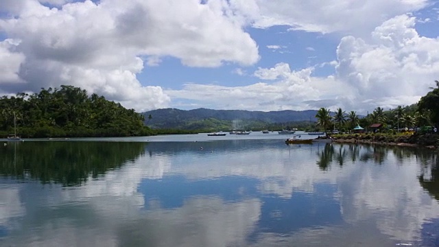 斐济瓦努阿岛萨乌萨武的纳卡马溪景观视频素材