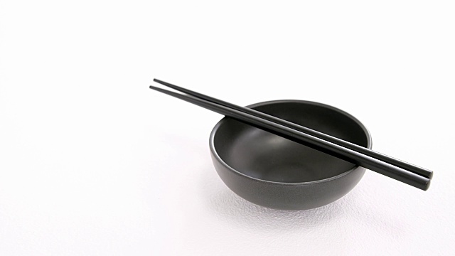 筷子和碗视频素材画面1