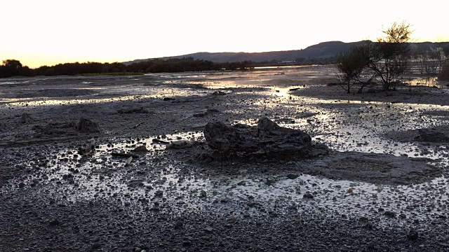 新西兰罗托鲁瓦湖热水池的时间流逝视频素材